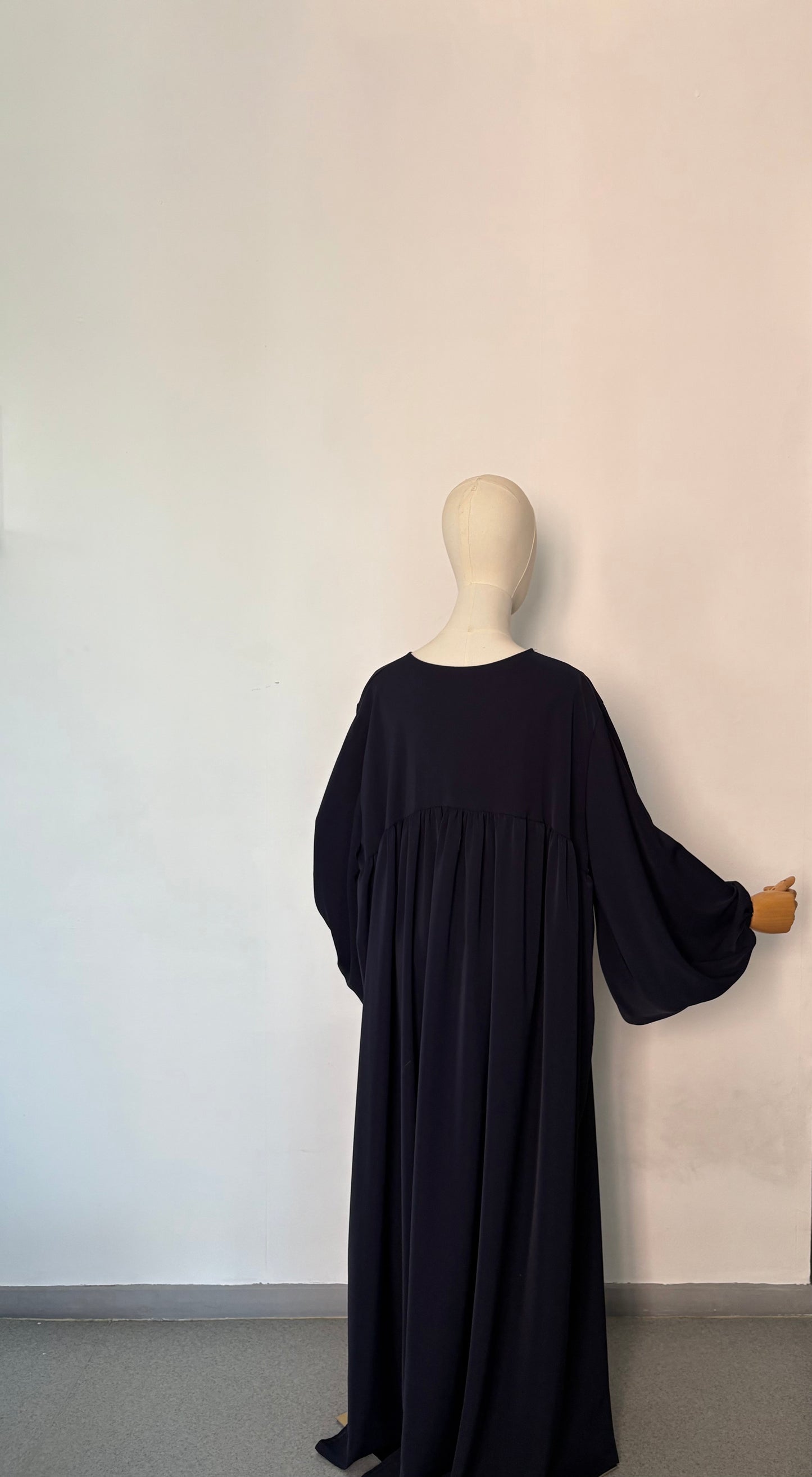 Abaya manches ballons bleu nuit