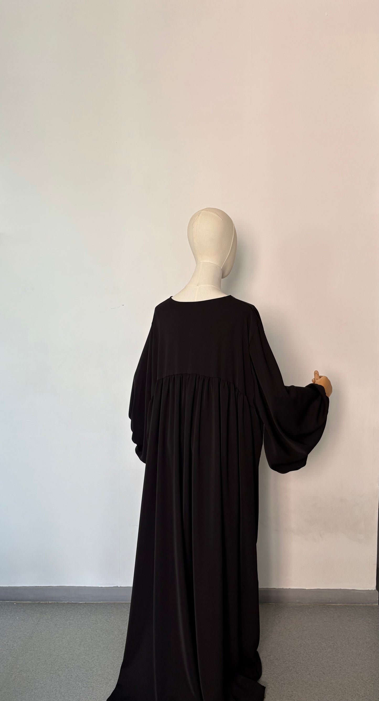 Abaya manches ballons noir
