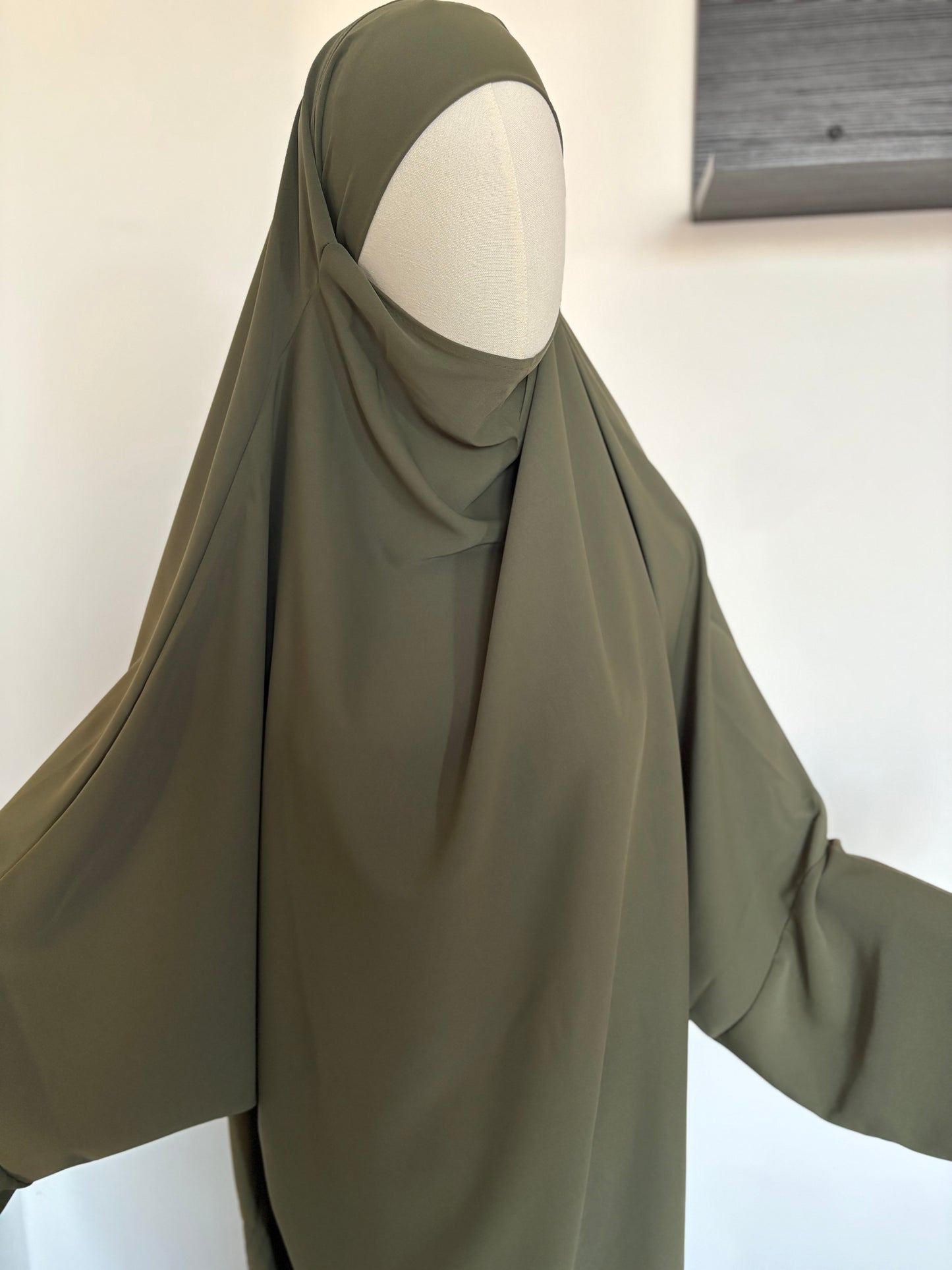 Jilbab kaki